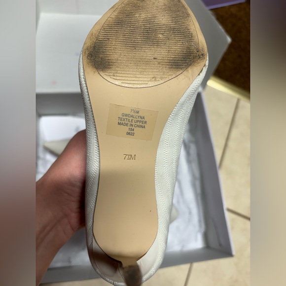 GUESS knit sock bootie sz 7.5 heel is 2.67 in - Picture 5 of 6